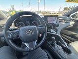Used 2023 Toyota Camry SE image 5