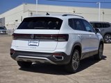 New 2025 Volkswagen Taos SE image 4