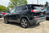 Used 2019 Jeep Cherokee Limited image 5