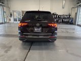 Certified 2022 Volkswagen Tiguan SE w/ Panoramic Sunroof Package image 4