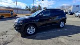 Used 2022 Jeep Compass Latitude image 3