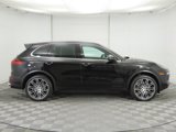 Used 2016 Porsche Cayenne S image 4