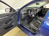 Used 2023 Nissan Altima 2.5 SR image 2