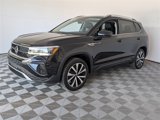 Used 2022 Volkswagen Taos SE image 4