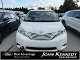 Used 2017 Toyota Sienna LE image 2