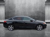 Used 2013 Acura ILX w/ Technology Package image 4