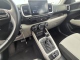 Used 2023 Hyundai Venue SEL image 6
