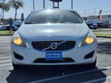 Used 2012 Volvo S60 T5 image 2
