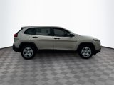 Used 2014 Jeep Cherokee Sport image 4