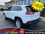Used 2016 Jeep Cherokee Latitude w/ Comfort/Convenience Group image 5