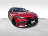 Used 2021 Toyota Camry XSE image 3