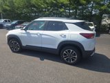 Used 2024 Chevrolet TrailBlazer LT w/ Convenience Package image 3