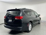 Used 2020 Chrysler Voyager Lxi image 4
