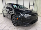 Used 2018 Chrysler Pacifica Touring Plus w/ S Appearance Package image 2