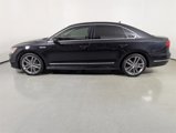 Used 2017 Volkswagen Passat 1.8T R-Line image 4