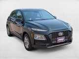 Used 2021 Hyundai Kona SE image 3