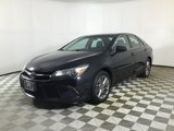 Used 2017 Toyota Camry SE image 3