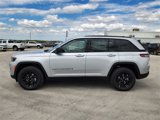 New 2025 Jeep Grand Cherokee Altitude image 2