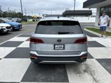 Used 2023 Volkswagen Taos SEL image 4