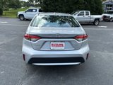 Used 2022 Toyota Corolla LE image 4