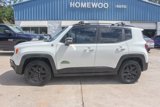 Used 2017 Jeep Renegade Trailhawk image 4