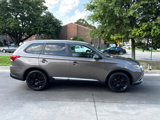 Used 2016 Mitsubishi Outlander SE image 3