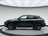 Certified 2024 Porsche Macan image 2