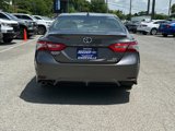 Used 2020 Toyota Camry SE w/ Sunroof Package image 4