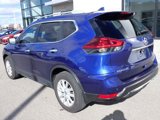 Used 2019 Nissan Rogue SV image 2