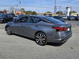 Used 2021 Nissan Altima 2.5 SR w/ SR Premium Package image 3