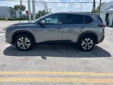 Used 2023 Nissan Rogue SV image 5