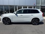 Used 2020 Volvo XC90 T6 Momentum image 2
