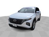 Used 2024 Hyundai Tucson SE image 4