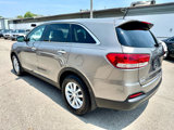 Used 2017 Kia Sorento L image 4