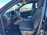 Used 2020 Jeep Grand Cherokee Laredo image 2