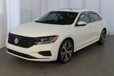 Used 2022 Volkswagen Passat 2.0T SE image 2