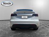 Used 2022 Tesla Model Y Long Range image 4