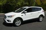 Used 2018 Ford Escape SE w/ Ford Safe & Smart Package image 3