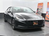 Used 2022 Hyundai Elantra SEL image 2