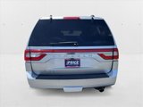 Used 2017 Lincoln Navigator Select image 6
