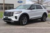 New 2025 Ford Explorer Active image 2