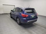Used 2018 Nissan Pathfinder SV image 5