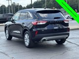 Used 2021 Ford Escape SE image 2