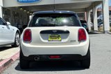 Used 2021 MINI Cooper 2-Door Hardtop image 4