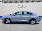 Used 2015 Chrysler 200 Limited w/ Convenience Group image 3