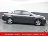 Used 2011 Toyota Camry LE image 4
