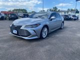 Used 2019 Toyota Avalon Limited image 3