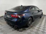 Used 2021 Toyota Camry SE image 5