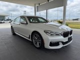 Used 2018 BMW 750i image 4