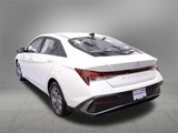 Used 2024 Hyundai Elantra SEL image 4
